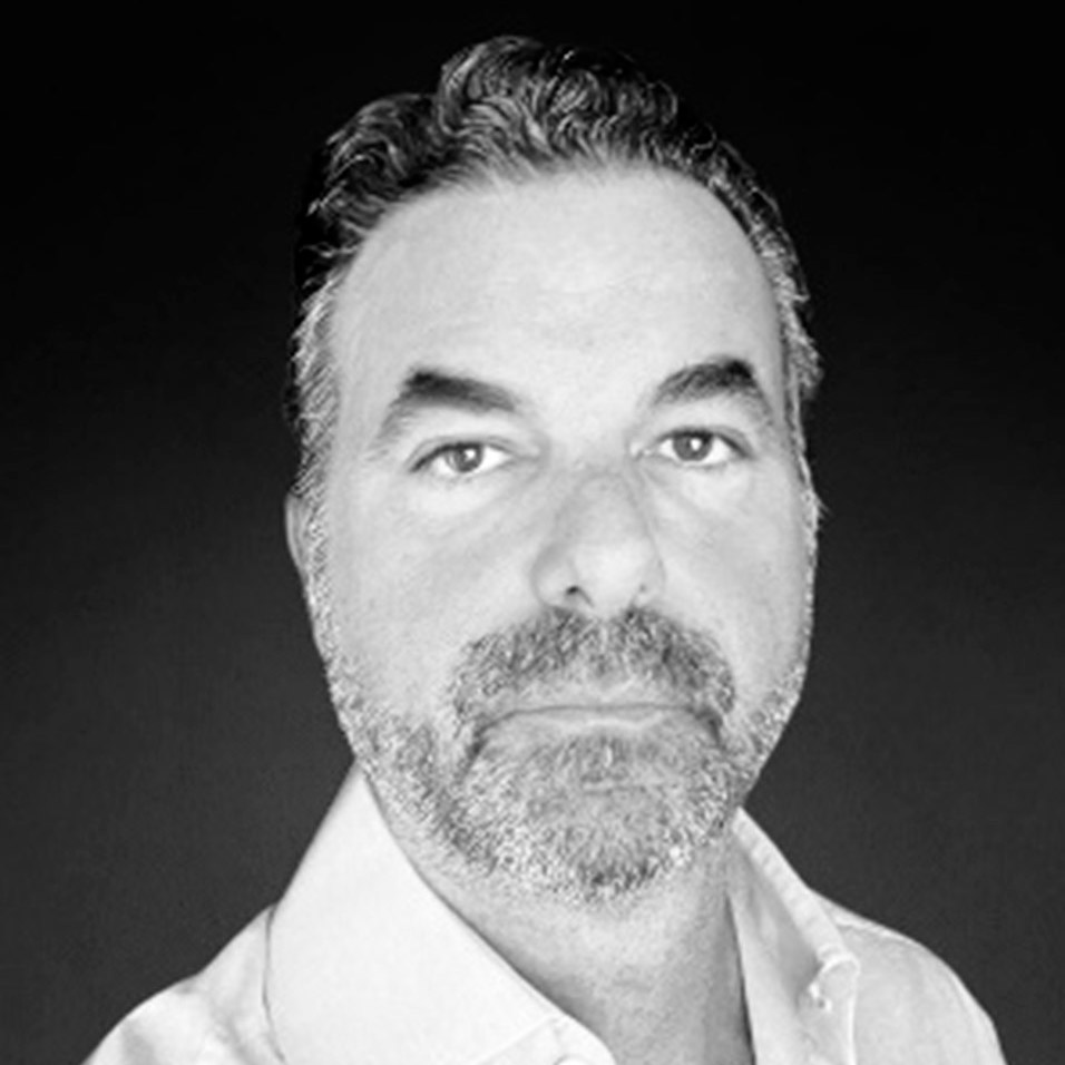 Foto do sócio fundador da Reforma de Studios Fernando Villares